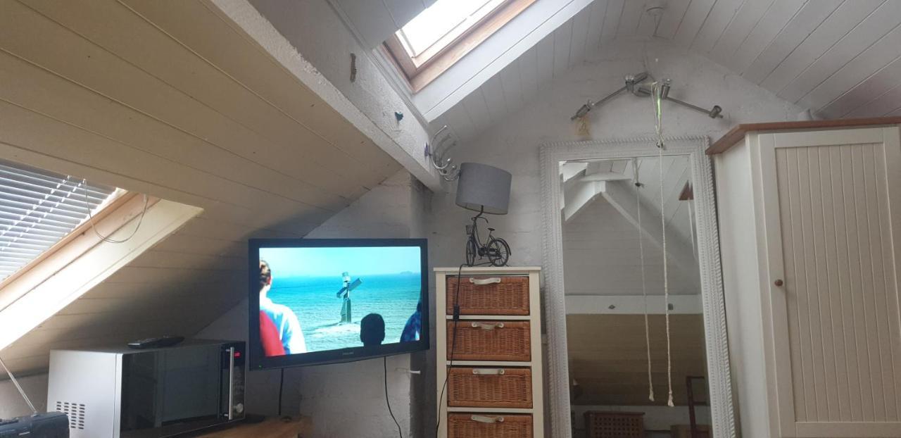 Le Studio Attic , Fridge Tv Microwave, Chester Luaran gambar